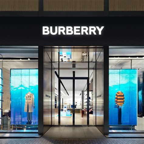 burberry blau metallic|Burberry store online.